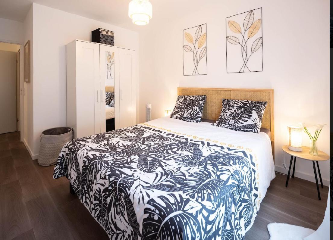 Sejour Unique A Pierrefitte Appartement Buitenkant foto