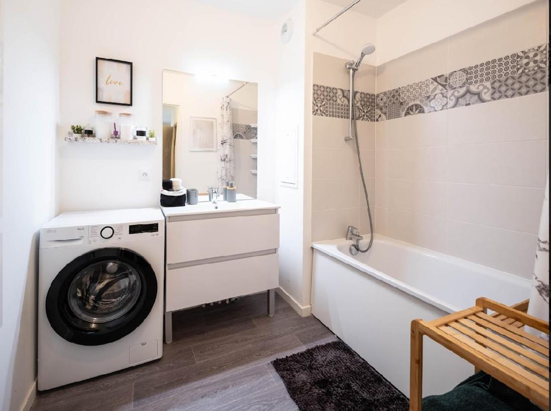 Sejour Unique A Pierrefitte Appartement Buitenkant foto