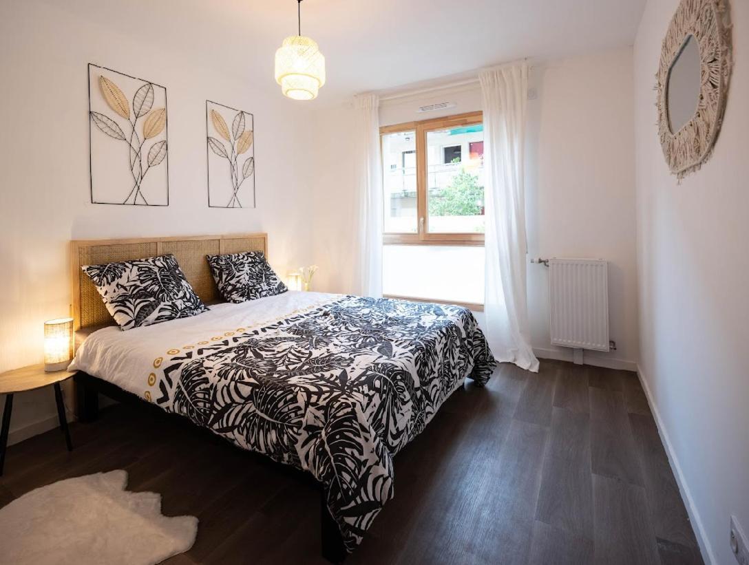 Sejour Unique A Pierrefitte Appartement Buitenkant foto